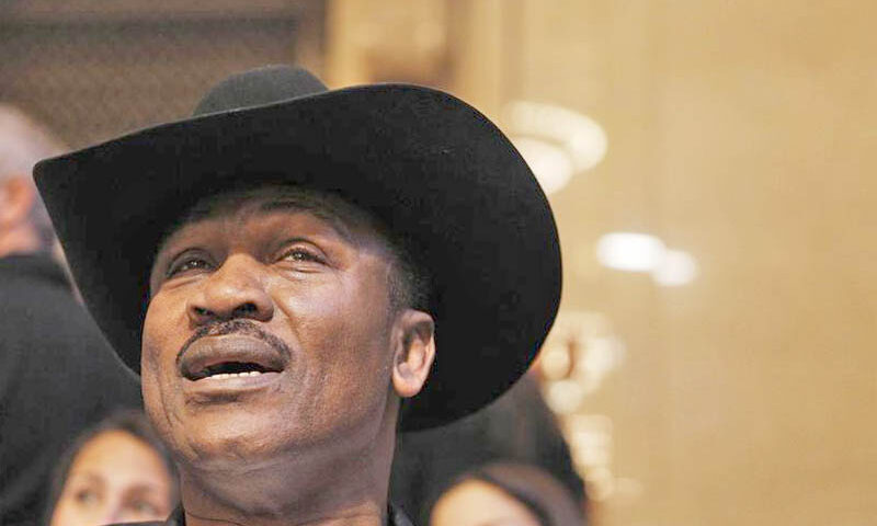 Legenda “greilor”, Joe Frazier, a încetat din viaţă